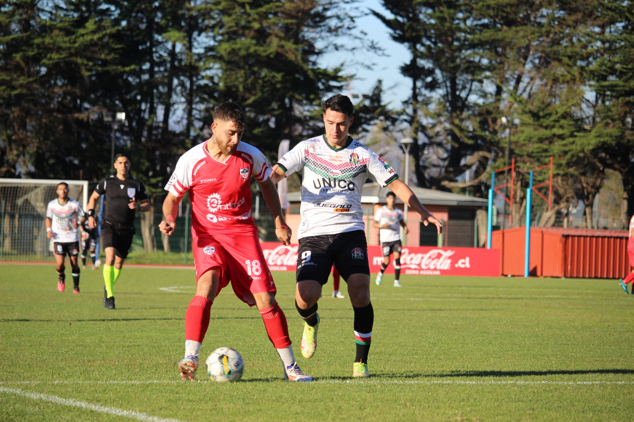 Lota Schwager derrota a Deportes Quillón y se convierte en líder de la Tercera División A